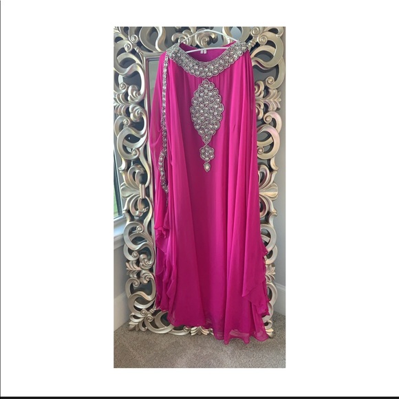 Dresses & Skirts - Kaftan from Dubai
